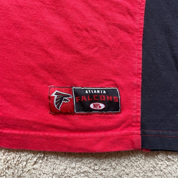 Atlanta Falcons NFL Long Sleeve Red Men’s Shirt Size L - Picture 2 of 8